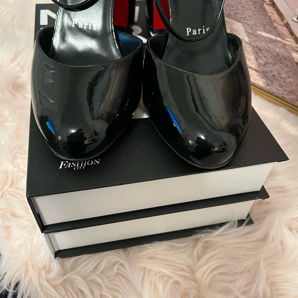 Christian Louboutin Black Patent Mary Jane Heels 39.5 - Picture 10 of 14